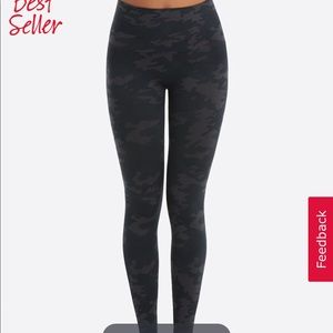 Spanx Camo Seamless Leggings